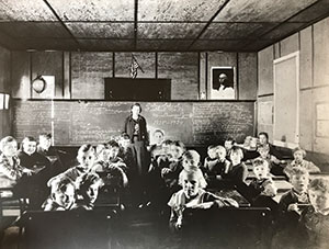 Fillmore County Journal - Peering at the Past From hymns to math lessons to museum — three centuries, three sites - Lee Epps