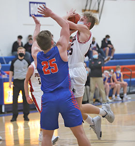 Tyson Grinde, Spring Grove boys basketball