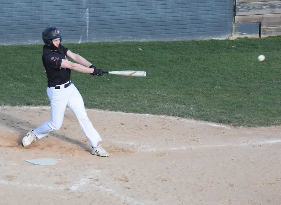 Solum swing provides walkoff, baseball win for Spring Grove