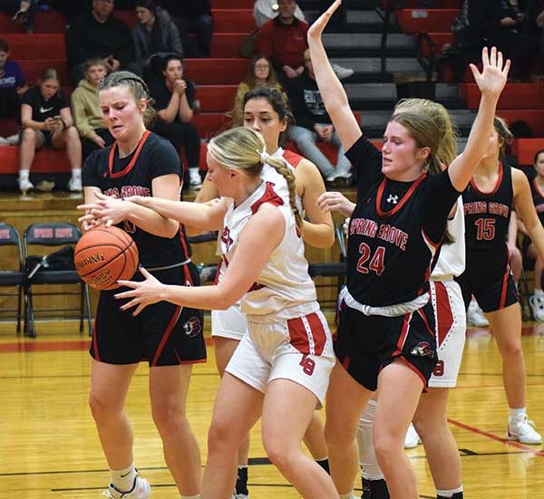 Basketball: Lion Teams Combine for 4-0 Week