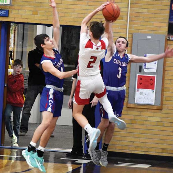 Leroy-Ostrander's Reid Hungerholdt and Mabel-Canton's Isaac Underbakke