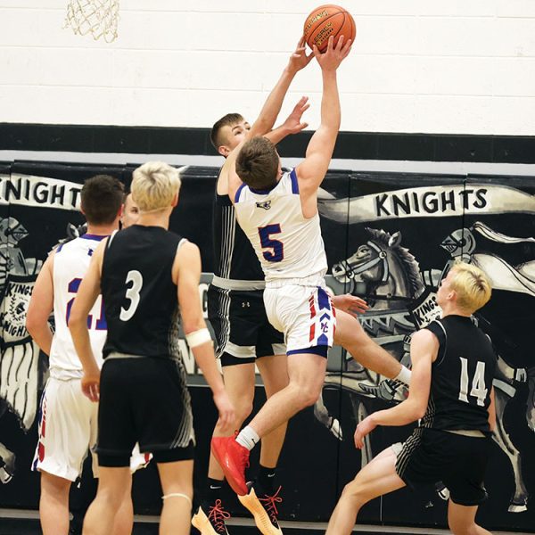 Boys Basketball: Knights Stay Perfect, SEC’s Only Perfect Team