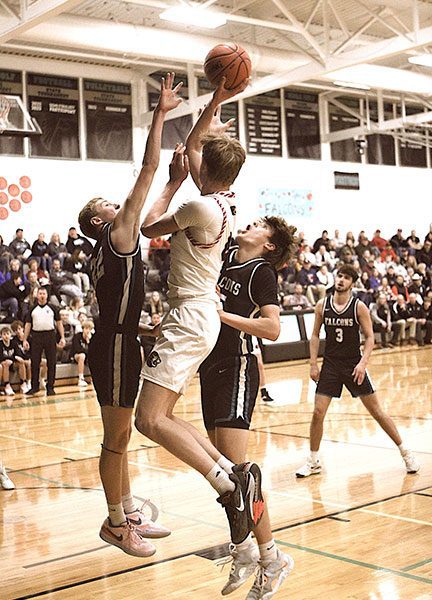 Lion boys Defeat Falcons, 51-42