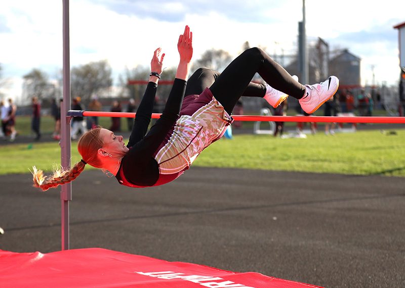 Jaelyn LaPlante hig jumping