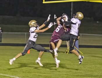 Chatfield's Kaisen Johnson catches