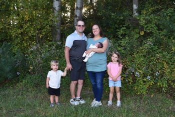 Paul and Kirsten DeJarlais Snell with their three small children – Gable, Claire, and Kendall. Photo by Wendy Carolan
