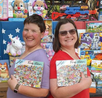Spring Valley, Minn., residents Rachel and Faith Knopps have created a nonprofit which brings joy to hospitalized children. Photo by SimplyMary