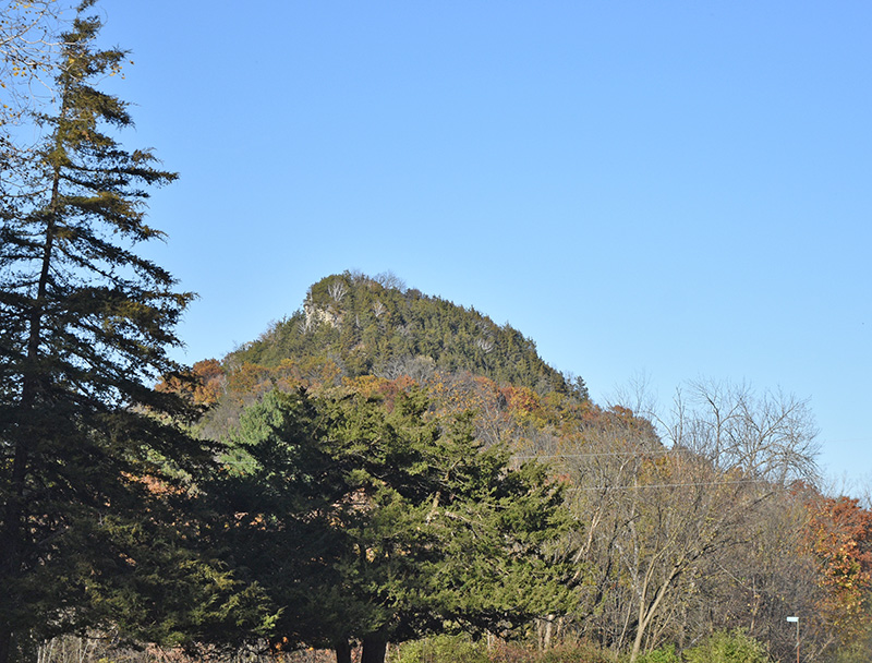 Cushon Peak as viewed from Minnesota State Highway 16, just west of Houston. Photo by Lee Epps