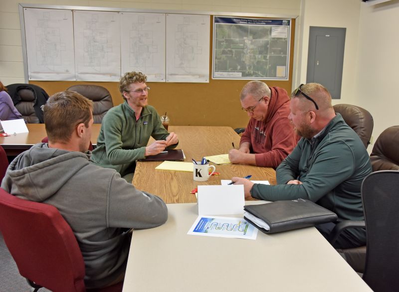 Community members Aaron Bishop and Walker Ward join Harmony City Council members Jesse Grabau and Keith McIntosh for a roundtable discussion. Photos by Charlene Corson Selbee